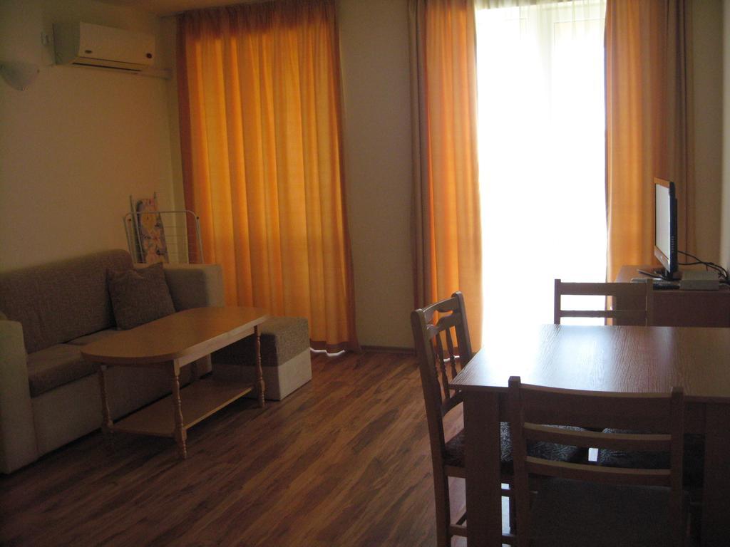 Chateau Aheloy Hotell Pomorie Rum bild